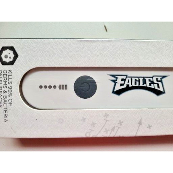 Philadelphia Eagles NFL Ultra Violet Sanitizer- New in package - Picture 2 of 6
